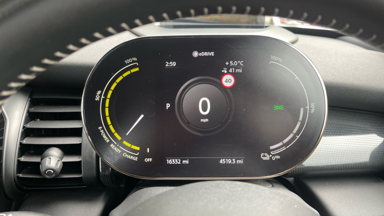 MINI Hatchback 135kW Cooper S Level 3 33kWh 3dr Auto Electric Hatchback